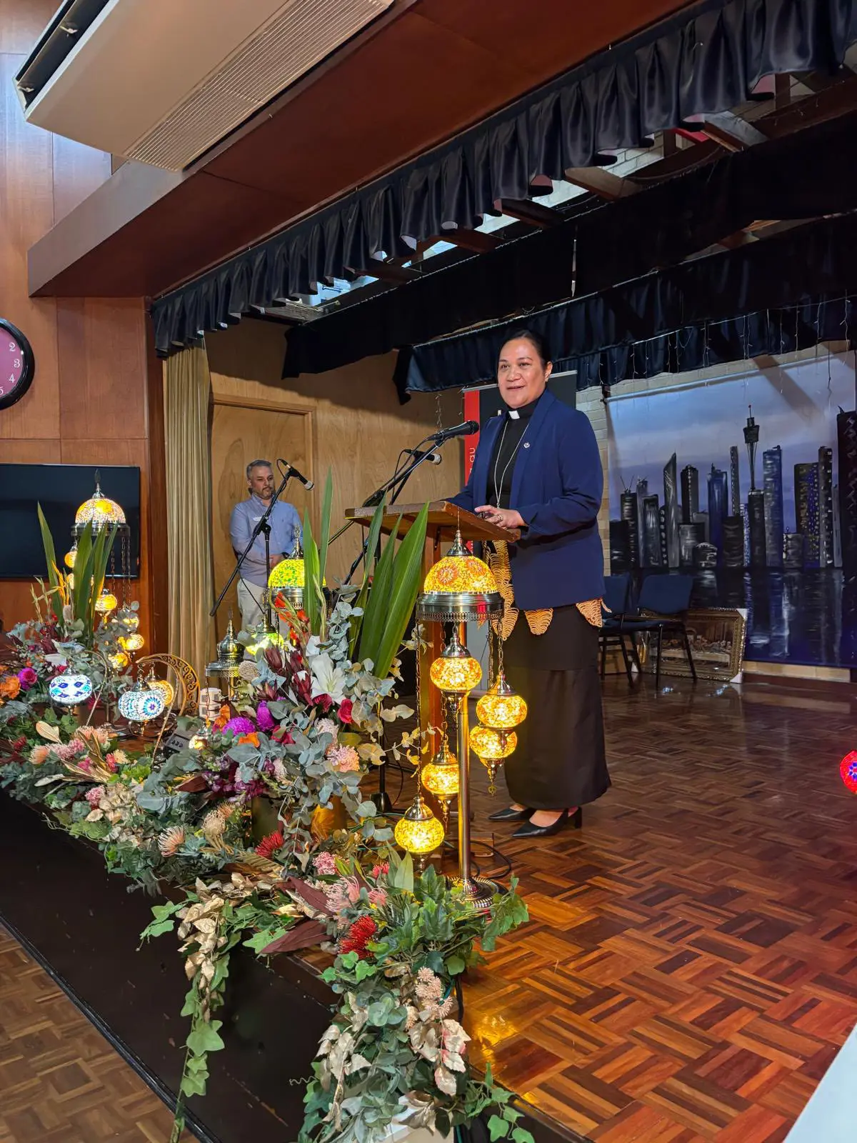 Insert image caption here!